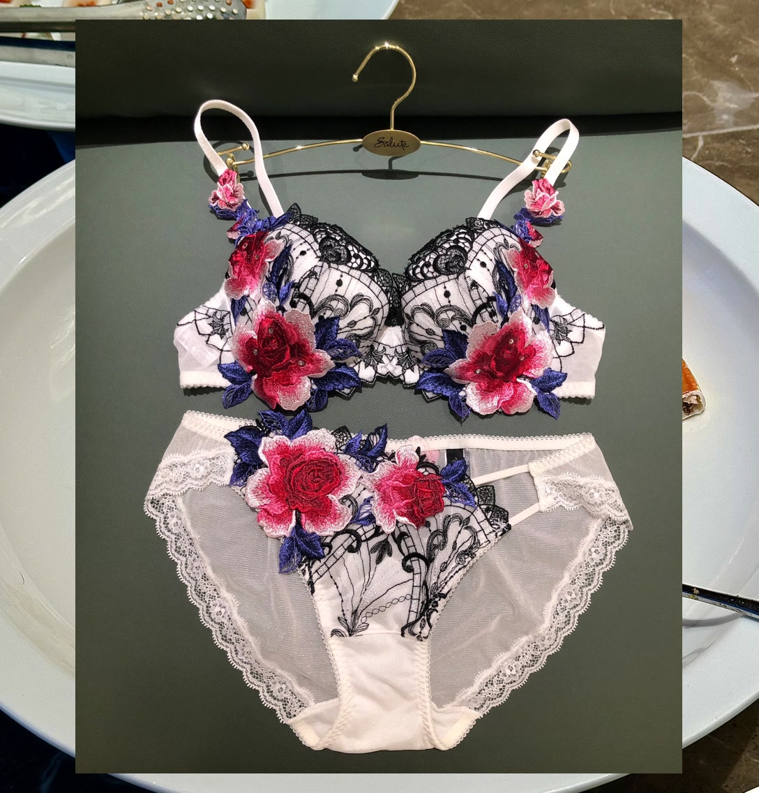 Kimberly Moore tweet media