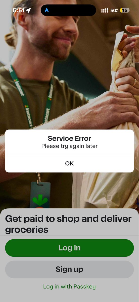 robertogomes100's tweet photo. @Instacart @instacarthelp The shopper app seems to be down and I’m currently in the middle of a delivery. I can’t complete the order or access the customer’s info. Is there an ETA for a fix? #InstacartDown https://t.co/F796Wp9kHu