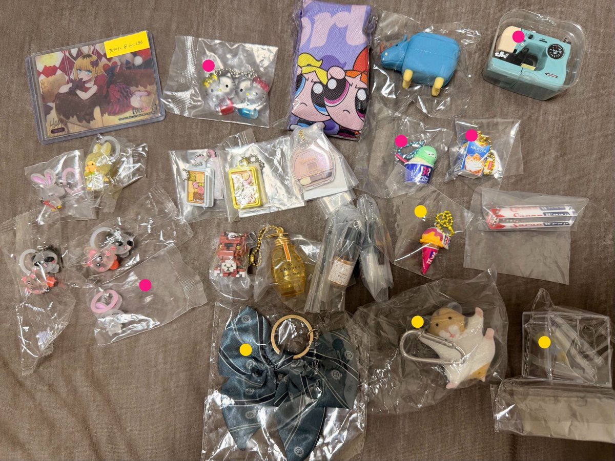 あやけん tweet media