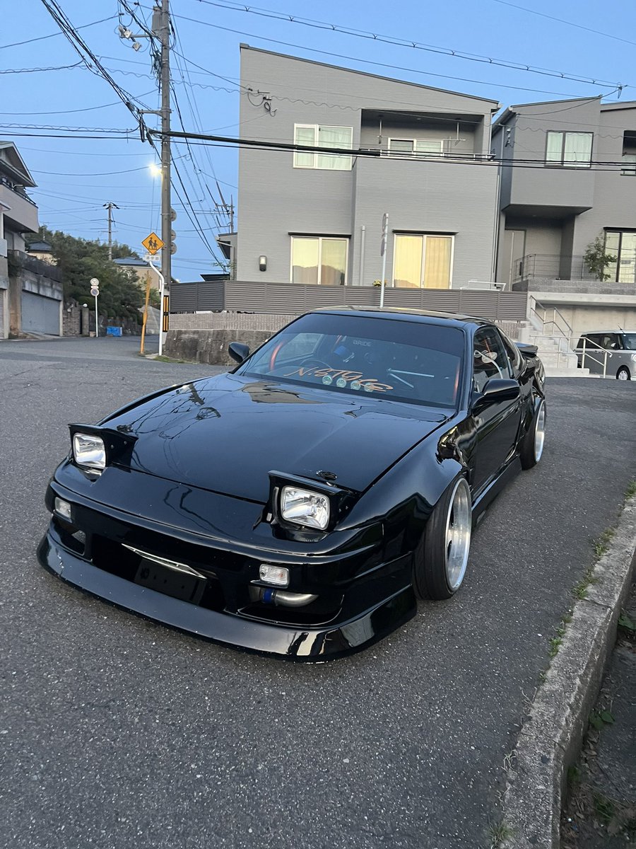KumachaN88100's tweet photo. 今日で渡しに行ってきます👋
180sx、5年間ありがとう。
そして、180sxで出会った方々ありがとうございました。 https://t.co/ohVLRRdyFc