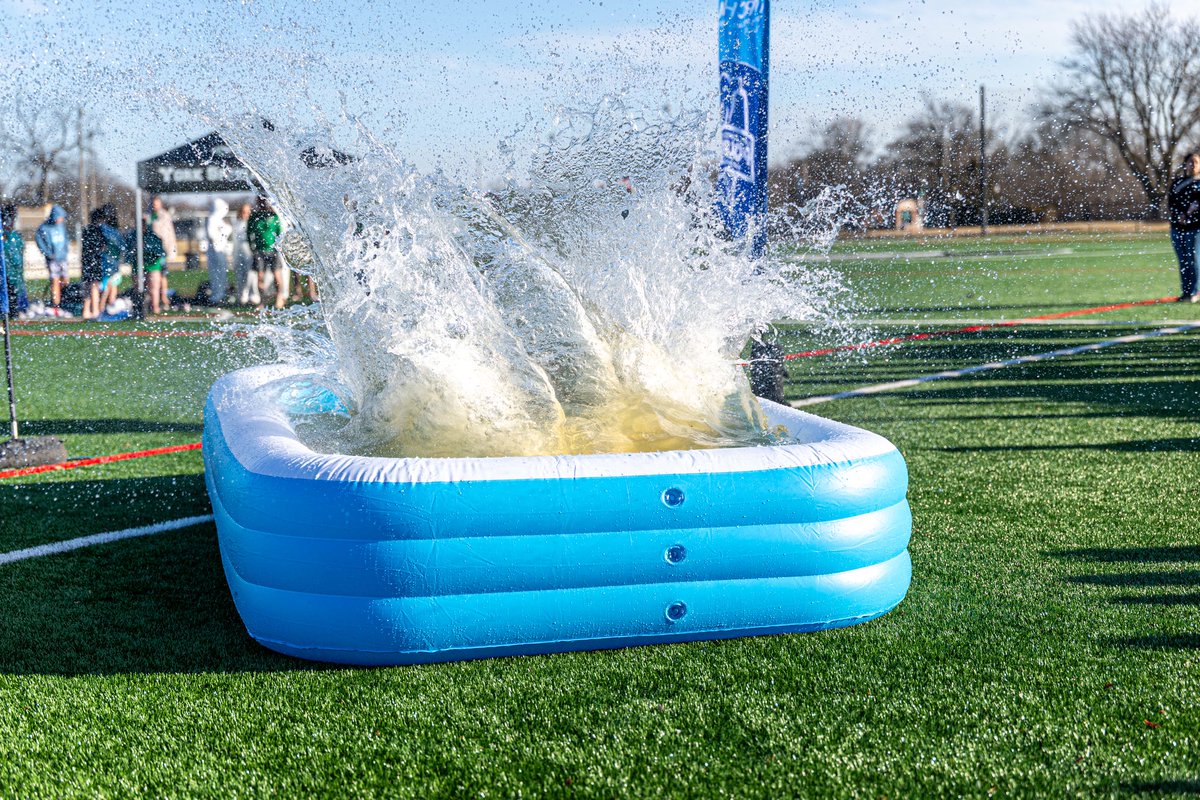 Elmhurst CUSD 205 tweet media