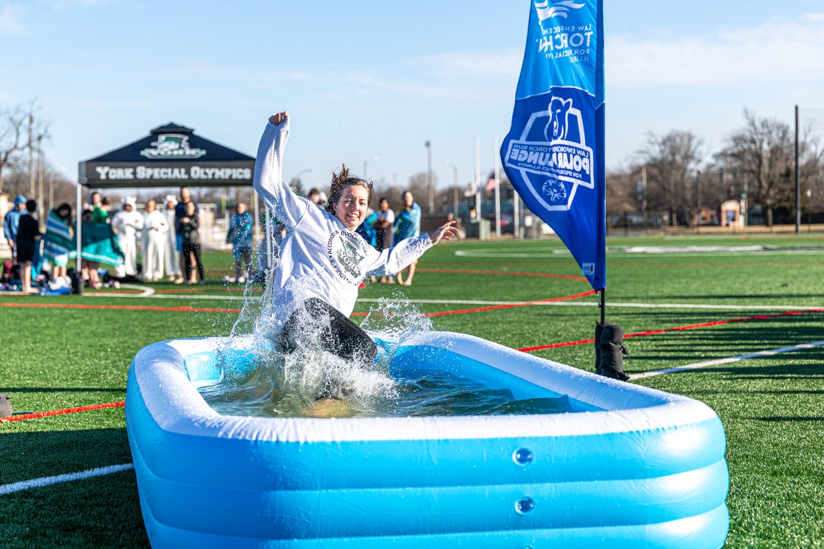 Elmhurst CUSD 205 tweet media