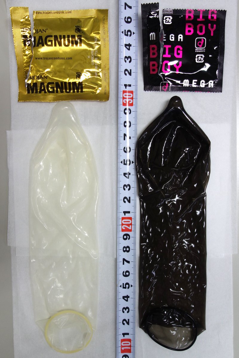suno57103414's tweet photo. Japan🆚US Male Body Difference (by Grok)
Chest ~10% / Waist ~20% / Arms: ~15% 💦
So... what about condom sizes? 🤔
🇯🇵Okamoto M: 52-55mm
🇺🇸Trojan M: 52–54mm
🇯🇵MegaBigBoy: Base 57mm / Head 72mm
🇺🇸Trojan MagnumXL: Base 58mm/ Head 63mm
👉 Basically the same size👍
#Condom #Size https://t.co/dG1bhVbq7S