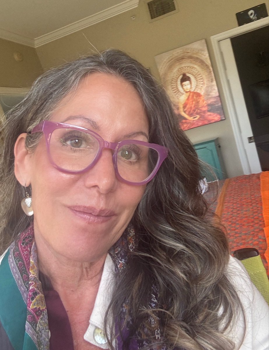 BACrispWrites's tweet photo. Rabbit holes…lots of rascally rabbits, research, and writing… https://t.co/JbQM2SPsce 

Time for some play ❤️

#shen #kams #wizards and #consciousness https://t.co/Eoe9Mg18Uu
