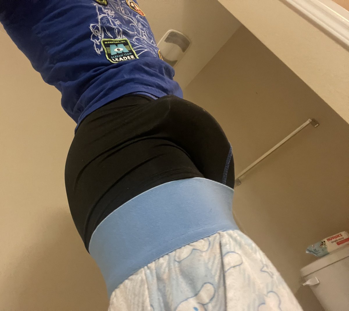 macho +18 tweet media