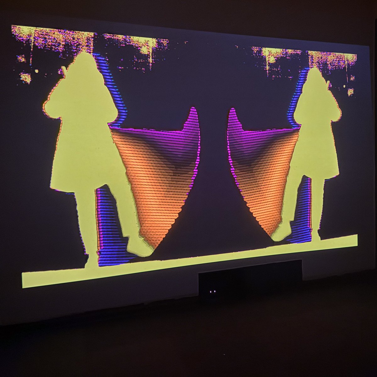 KentuckyTourism's tweet photo. 👋 Day 2 of the @VisitOwensboro takeover!

Discover powerful stories at the Owensboro Museum of Fine Art 🎨 Featuring regional &amp; global works, stunning stained glass towers, a historic home display, kids’ art space &amp; the immersive Kaleidoscope Kave.

👉 https://t.co/JabsReEJlH https://t.co/cTY5FNStV3
