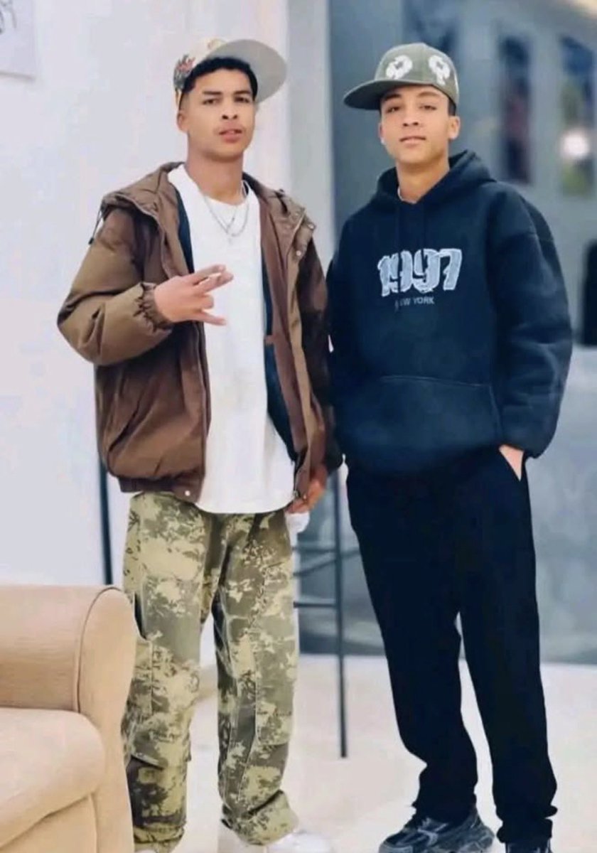 نَـجـمَـةٌ tweet media