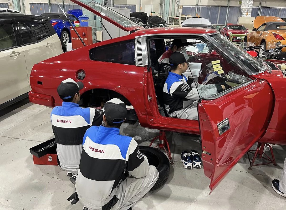 商用車メーカーの中の人 tweet media