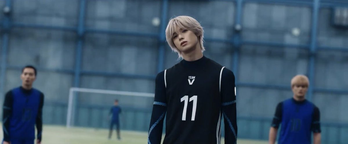 xxiqqr🧃 tweet media