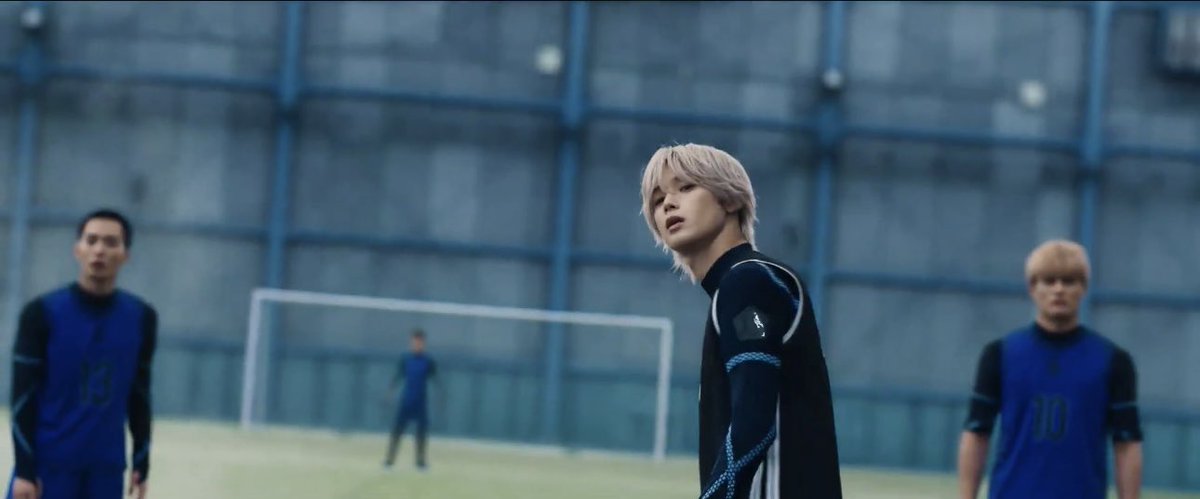 xxiqqr🧃 tweet media