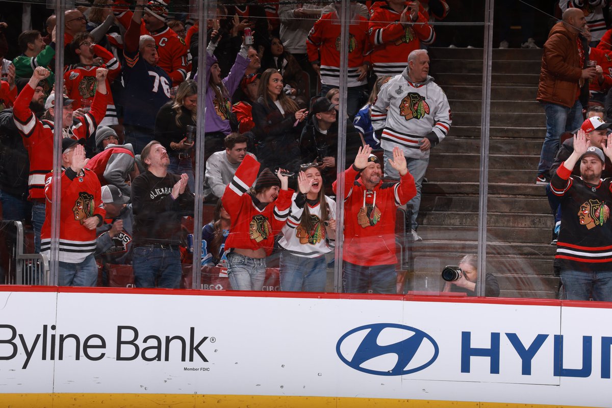 Chicago Blackhawks tweet media