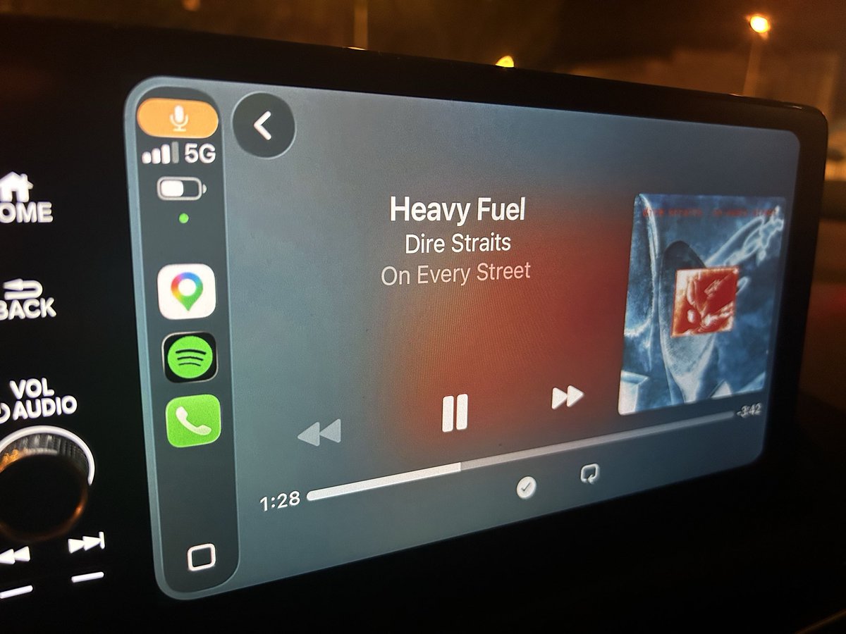 Òscar Ureña Serrano tweet media