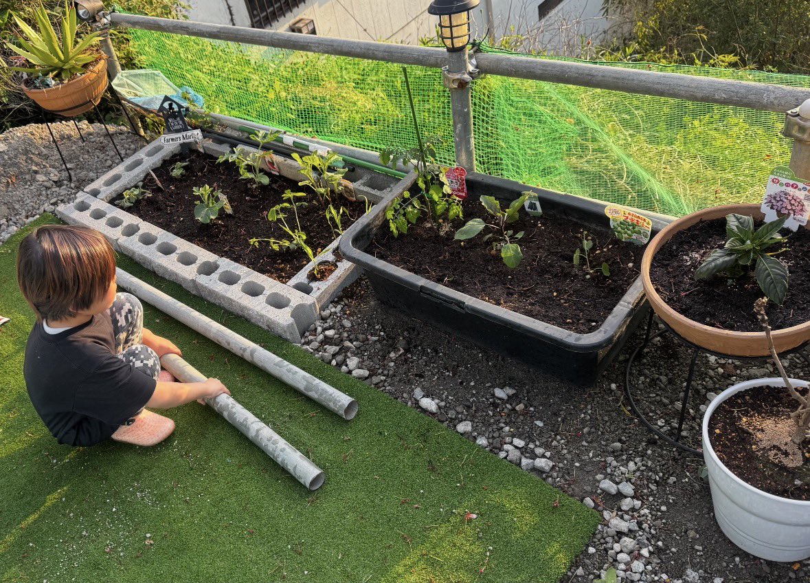 カナタ·͜·ᰔᩚパパ「親友と共に」 tweet media