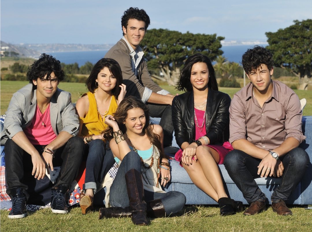 Selena Gomez Worldwide | Fan Account tweet media