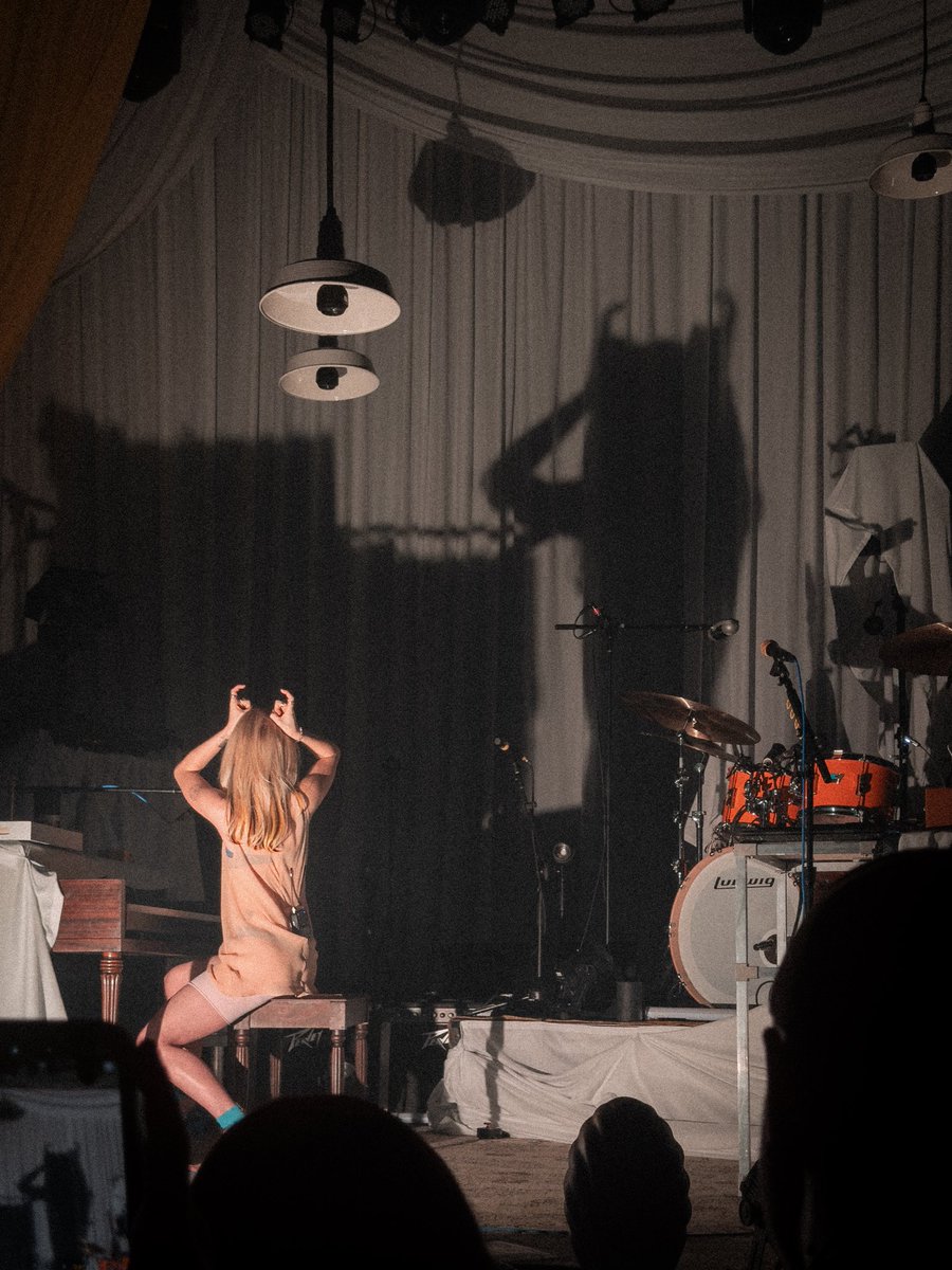 Sydney 🎤 | stream my music, i beg tweet media