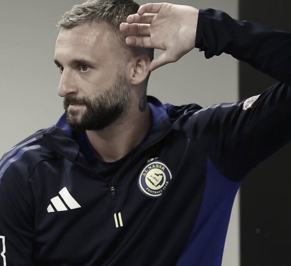 متصدره دوري روشن tweet media