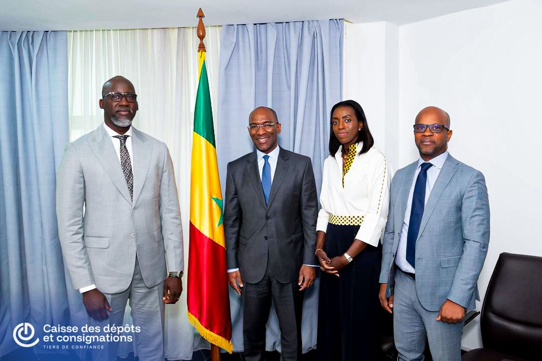 cdcsenegal's tweet image. La Caisse des Dépôts et Consignations (CDC) a récemment tenu une rencontre avec la NSIA Banque Sénégal et la NSIA Holding Financière.
À travers ce dialogue stratégique, la CDC réaffirme son engagement à jouer pleinement son rôle de partenaire institutionnel de long terme
#CDC