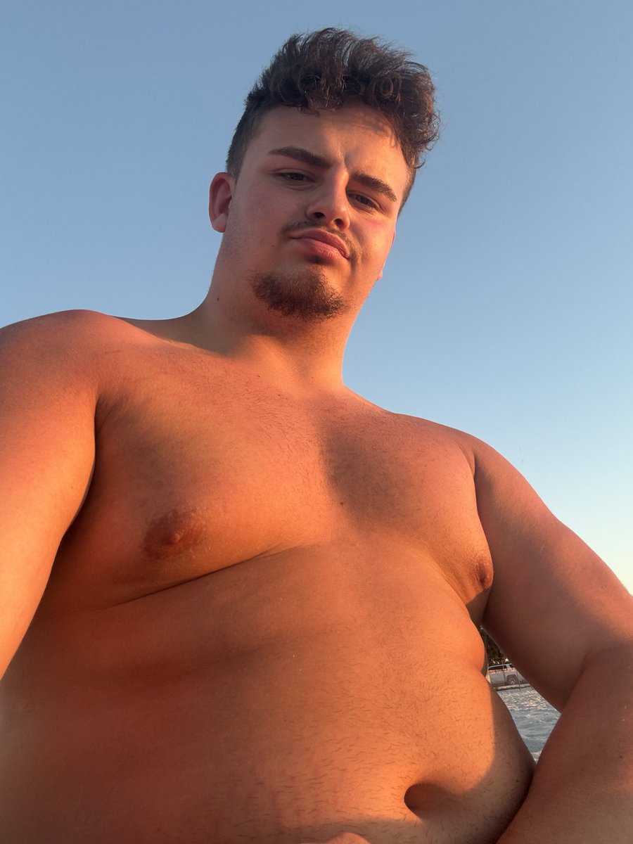 🌊💁‍♂️❤️‍🔥❄️🩵 tweet media