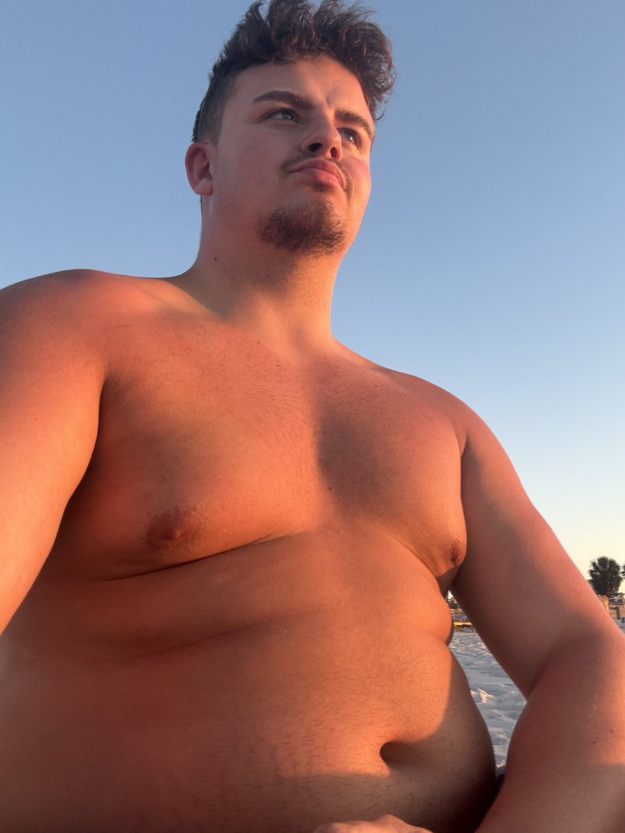 🌊💁‍♂️❤️‍🔥❄️🩵 tweet media