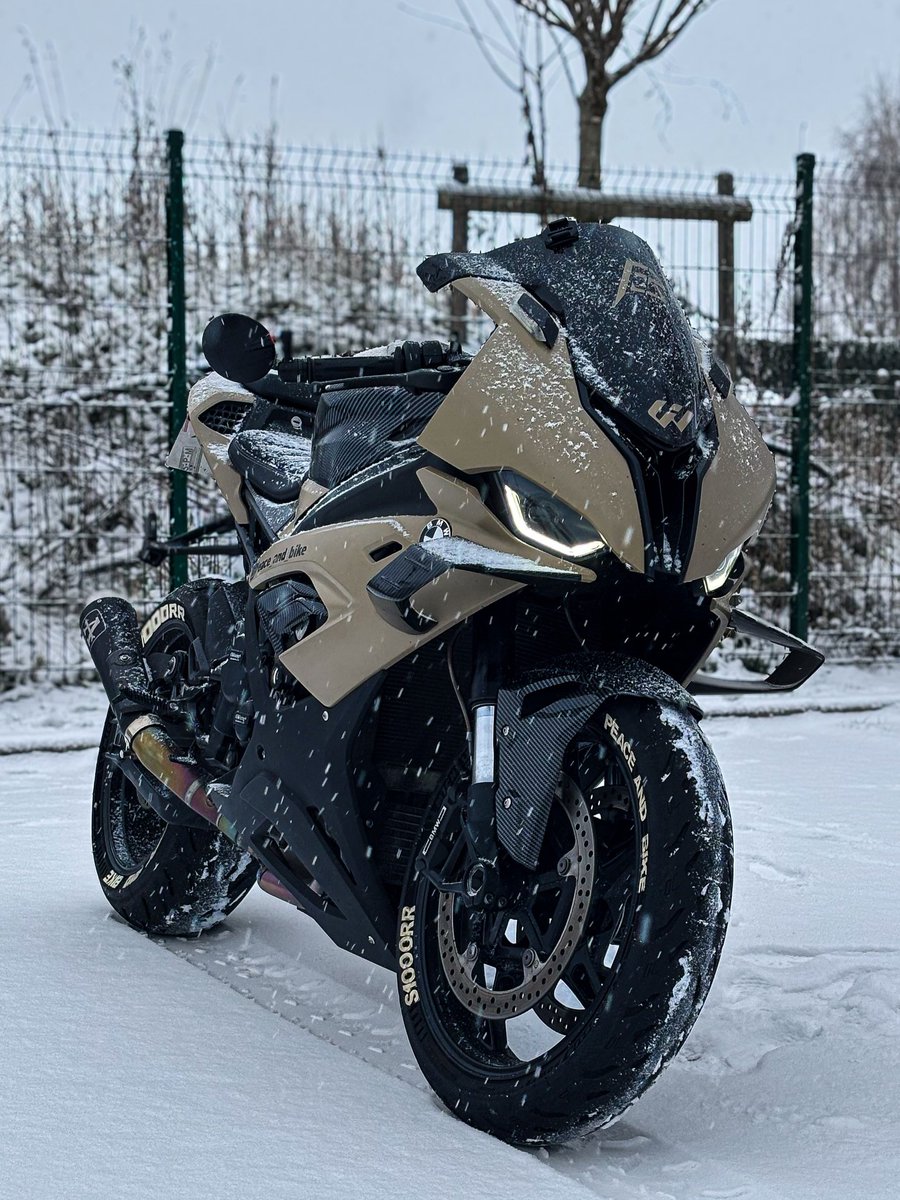 COMPETITION tweet media