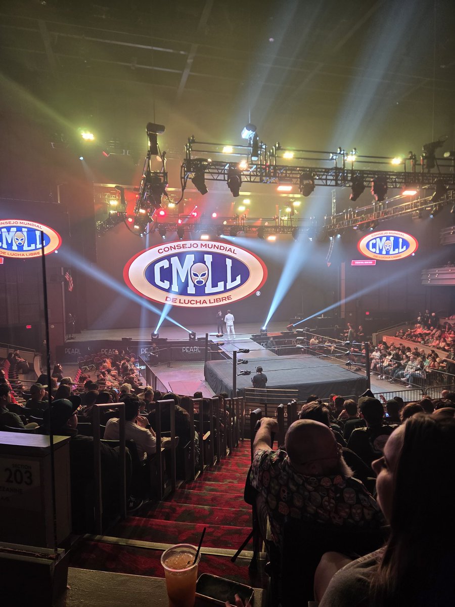 GamingPessimist's tweet photo. Show number three. https://t.co/JjkusWH1SS