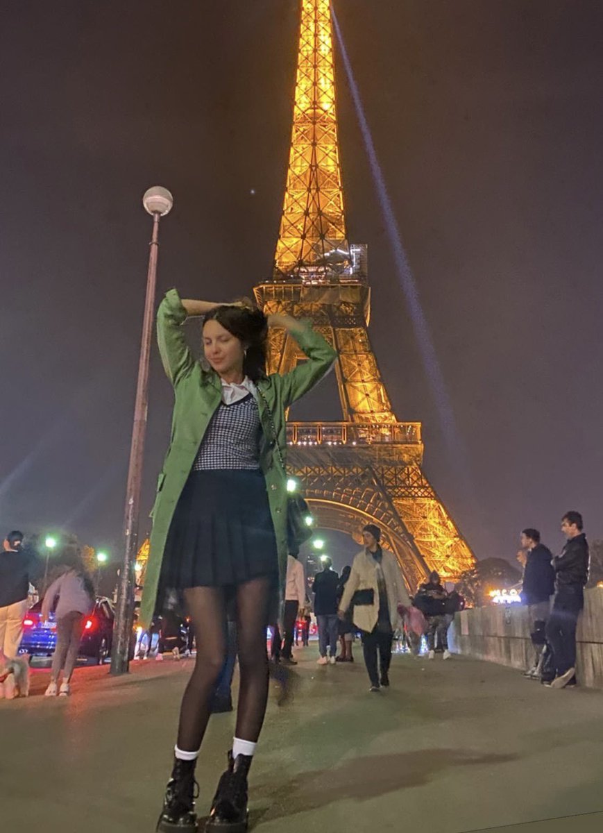 folkloretvh's tweet photo. just give her the french nationality atp https://t.co/IgStim3Dut
