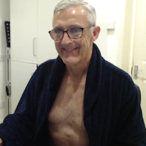 naked_carpenter_uk tweet media