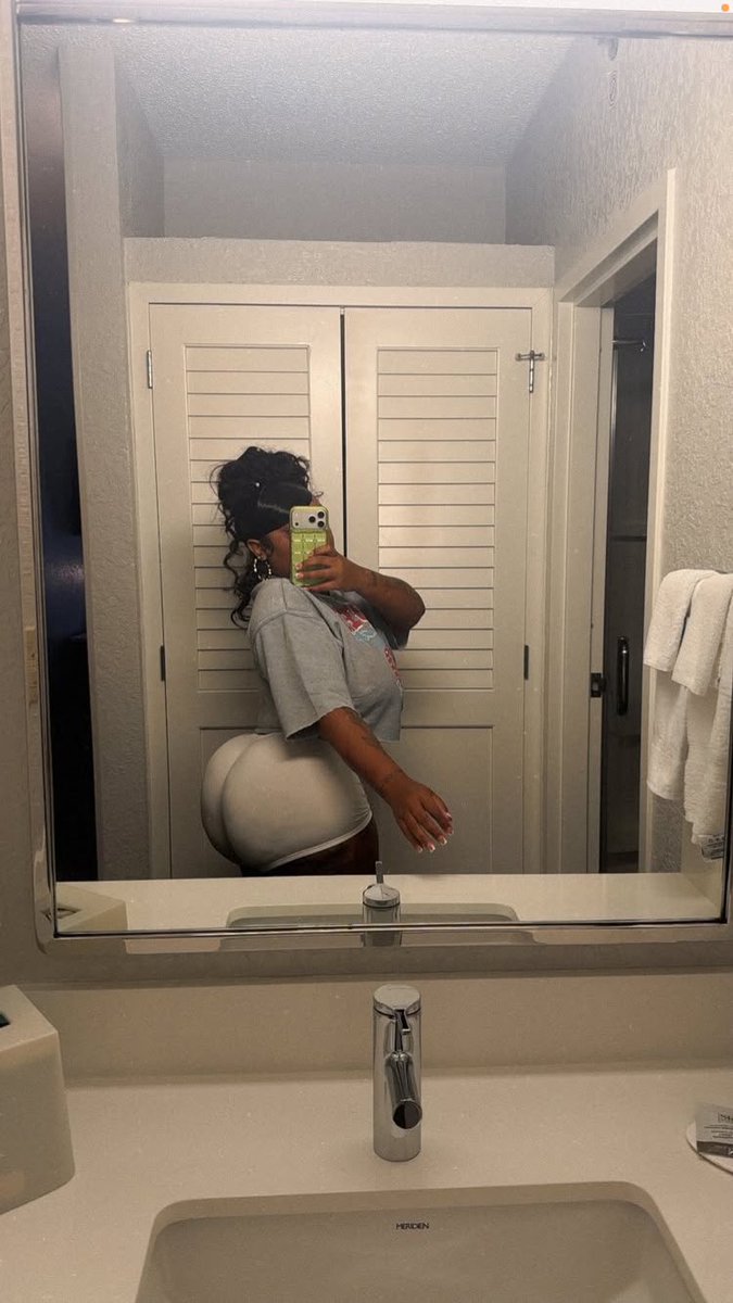 LiahDaBoss tweet media