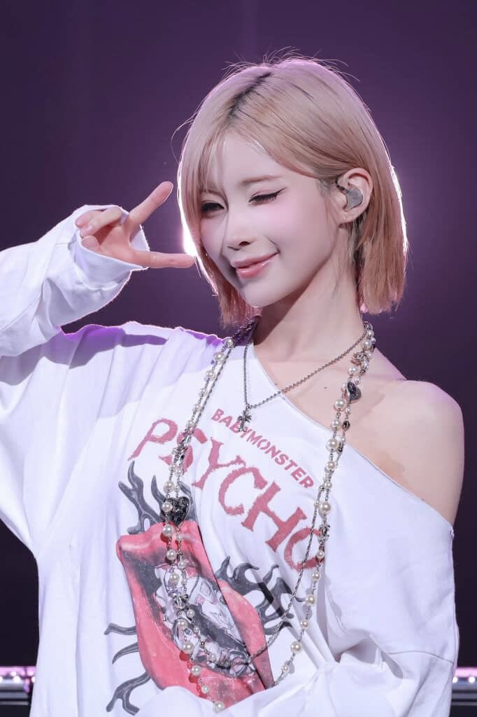 chechuringo13's tweet photo. @YGBABYMONSTER_ 🎉HBD queen👸🏻. I hope you are having a wonderful day. Brrrrrrrr.
🐰🫶🏽

ACESA LIGHTS UP 20. https://t.co/i3tA55y6GG