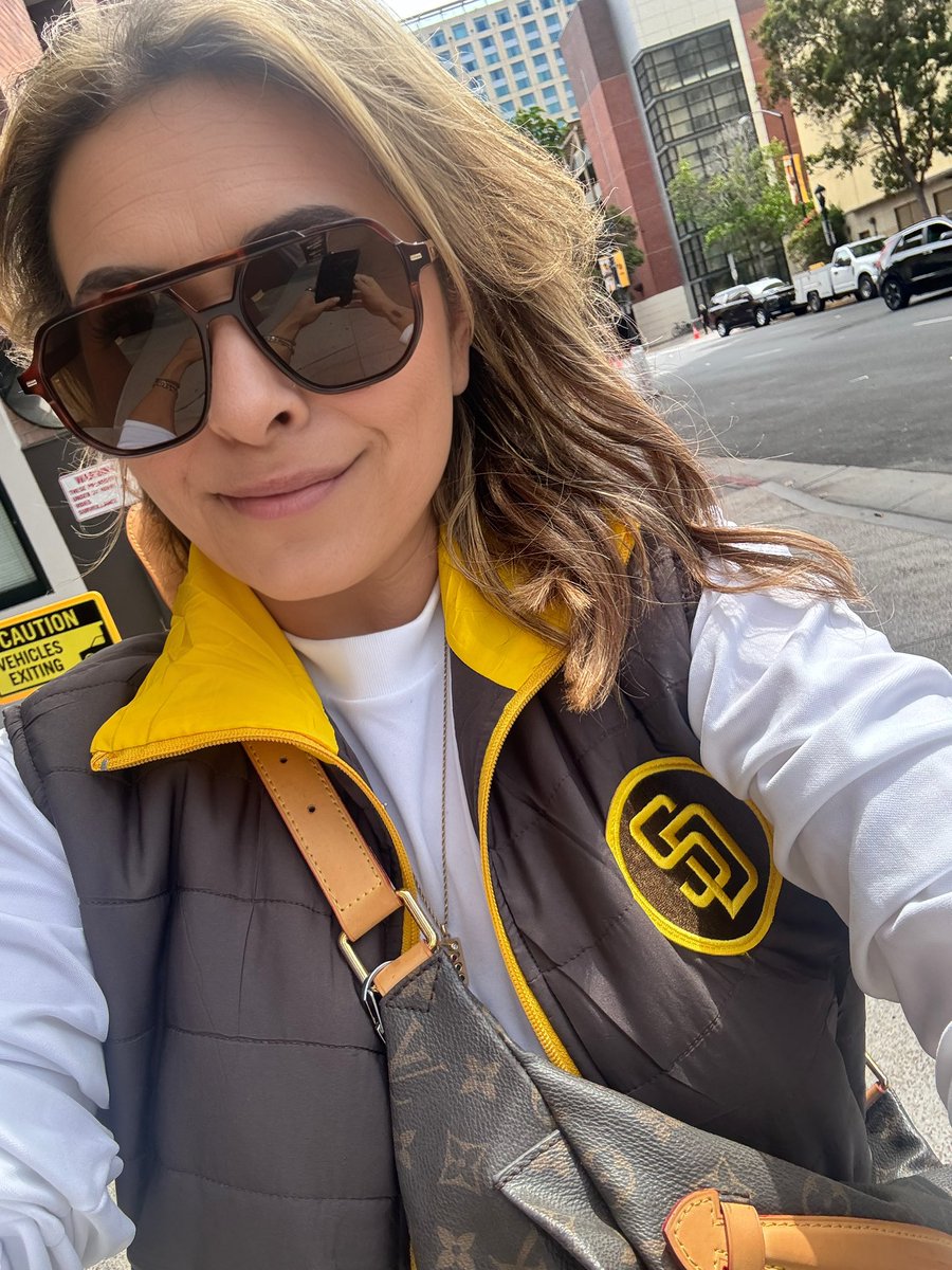 Nat Mucci tweet media