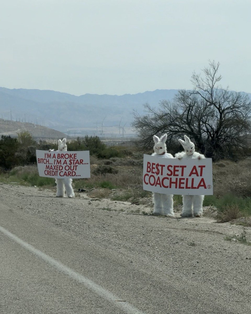 WOR$T GIRL IN AMERICA tweet media