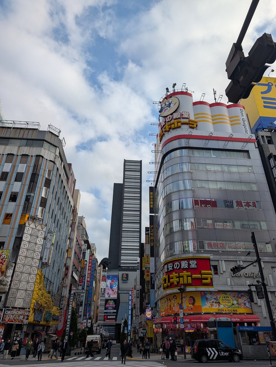 おはニョキ！☀️新宿
ポケモンGO散歩