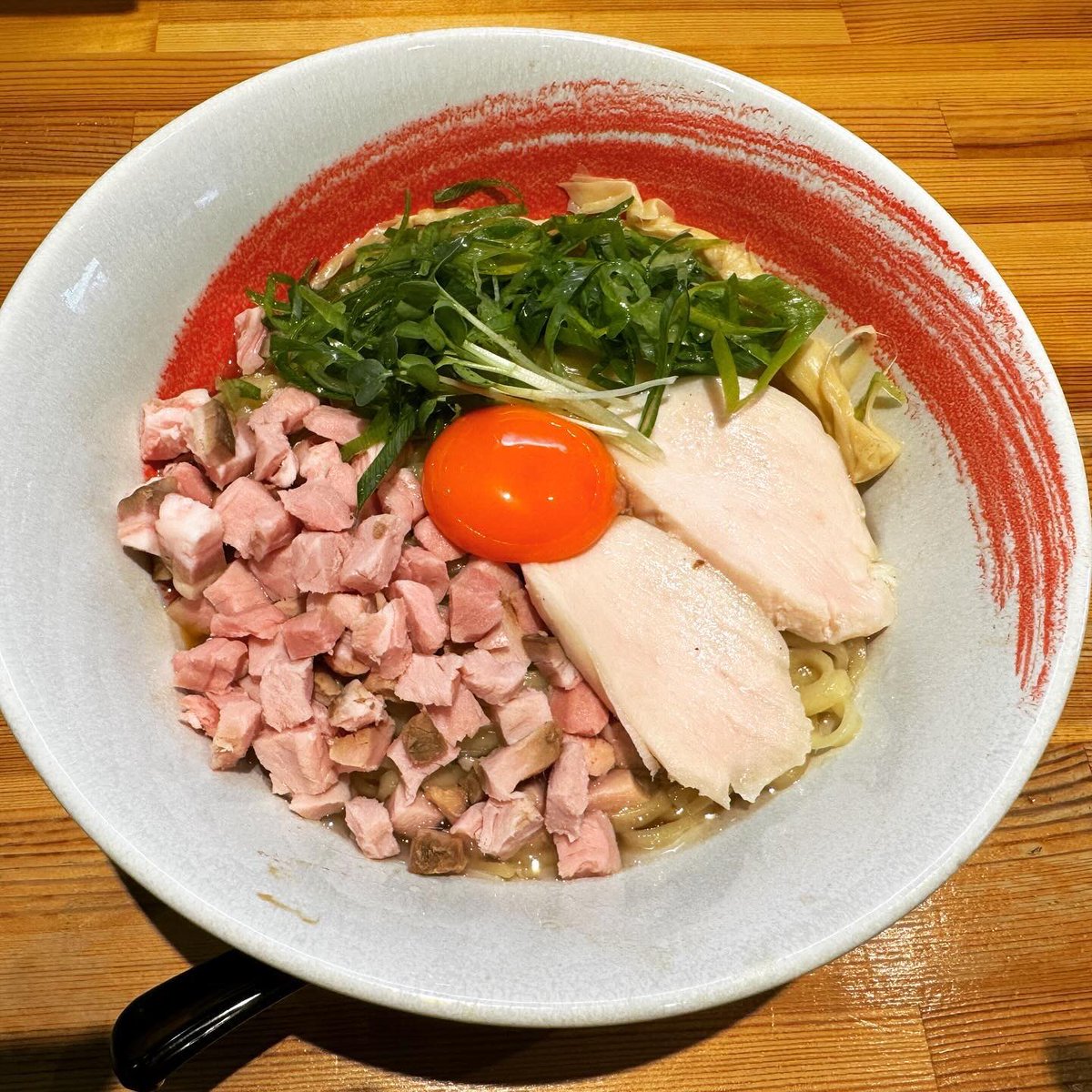 麺や 凛 tweet media