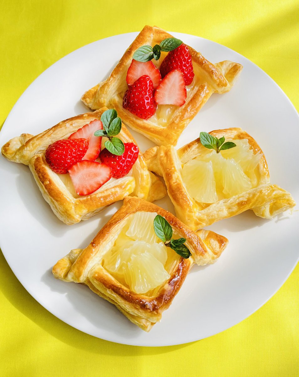 苺のパイと文旦のパイ