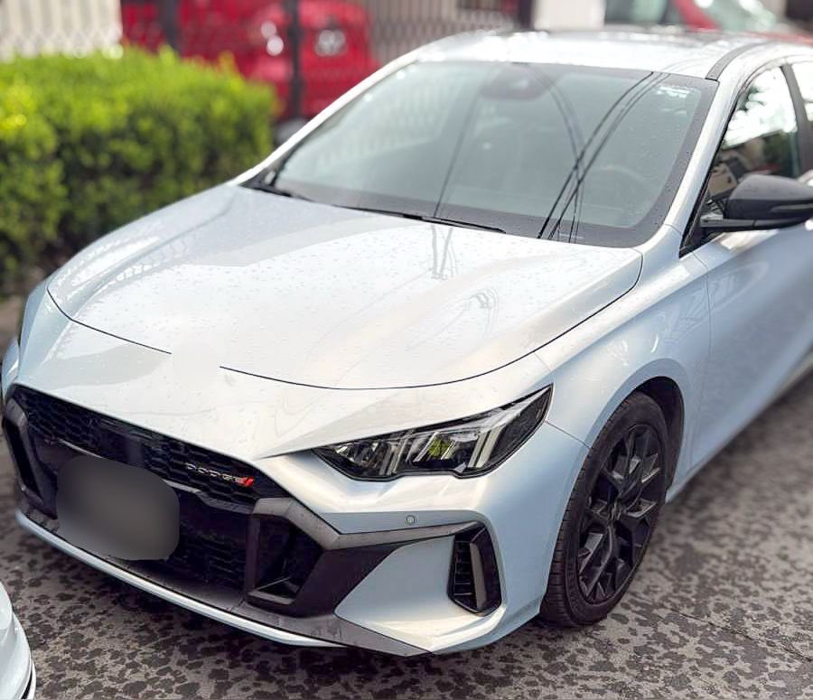 Adrián de la Garza tweet media