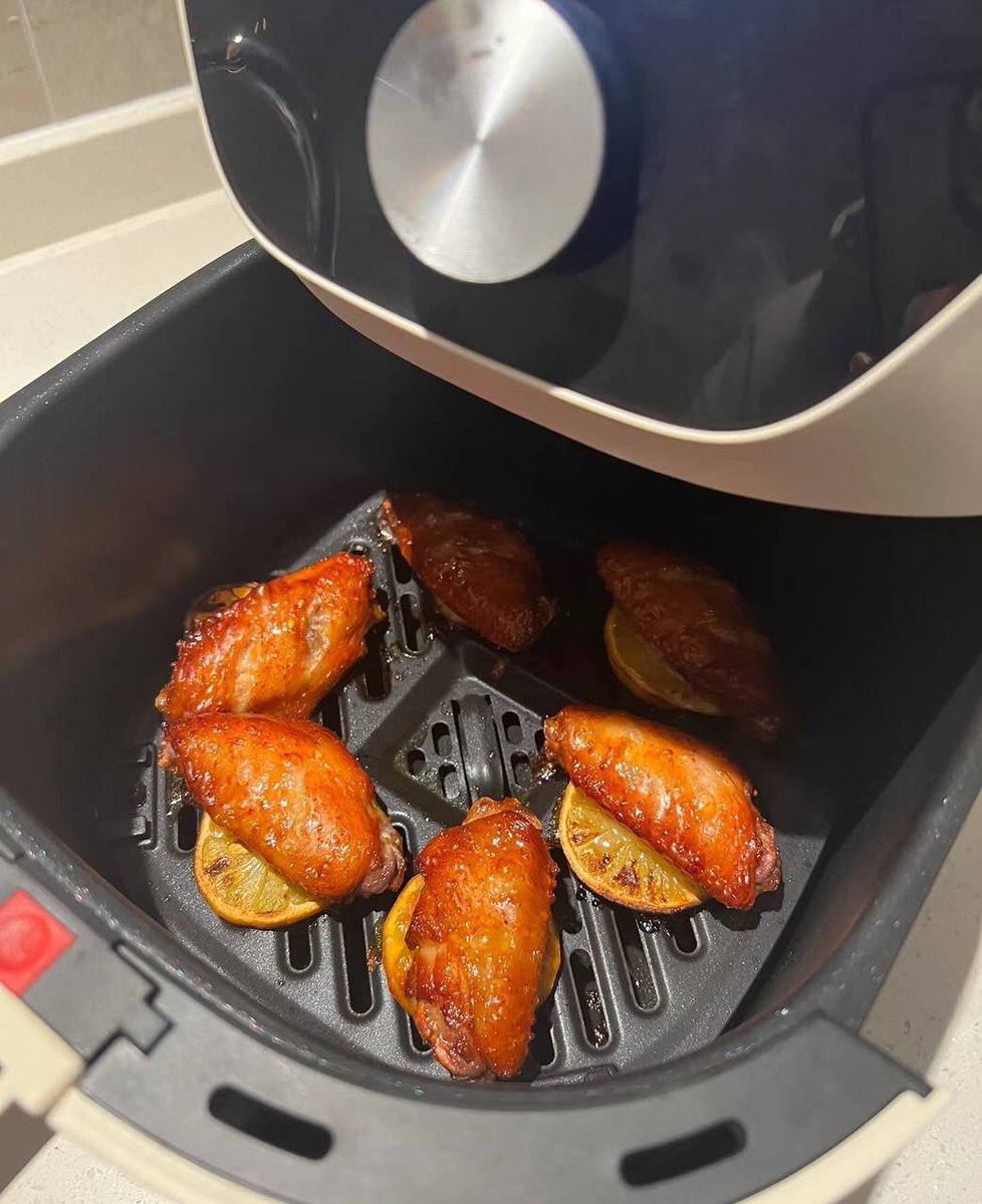 Emmelie Stenmark tweet media