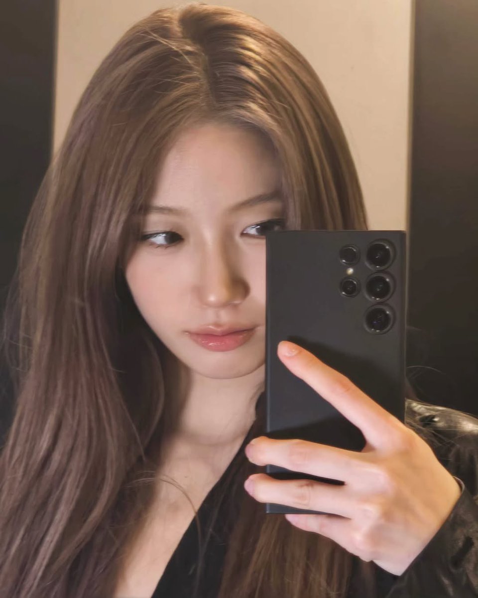 𝚑o𝕥tiǝs ༒ ˖ ࣪ 𝕧y͞xwǝn tweet media