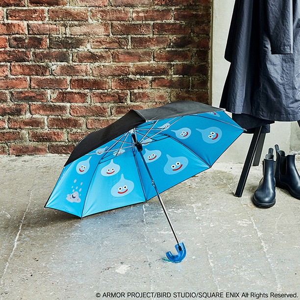 SQEX_eSTORE's tweet image. Instagram📸更新🆙✨
「#ドラゴンクエスト」の「スマイルスライム」から、晴雨兼用の折りたたみ傘が発売中！晴れの日には日傘としても☀#DQ

☔Instagram···▸instagram.com/p/DXN3RMlkyy_/
🛒商品のご購入···▸sqex.to/2TKr7