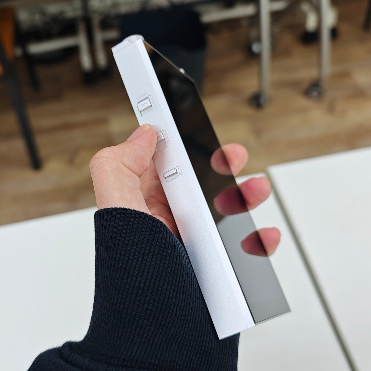 しばちゃん@eイヤ大阪日本橋本店にいる人 tweet media