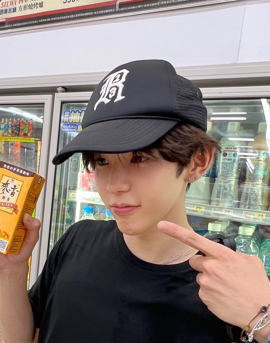 ᴍɪʏᴜ🎐 tweet media