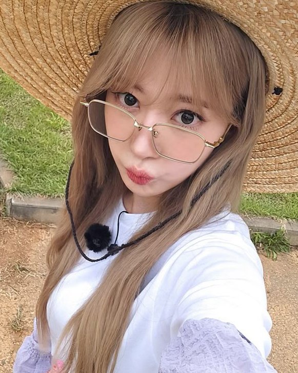 sakura pics. tweet media