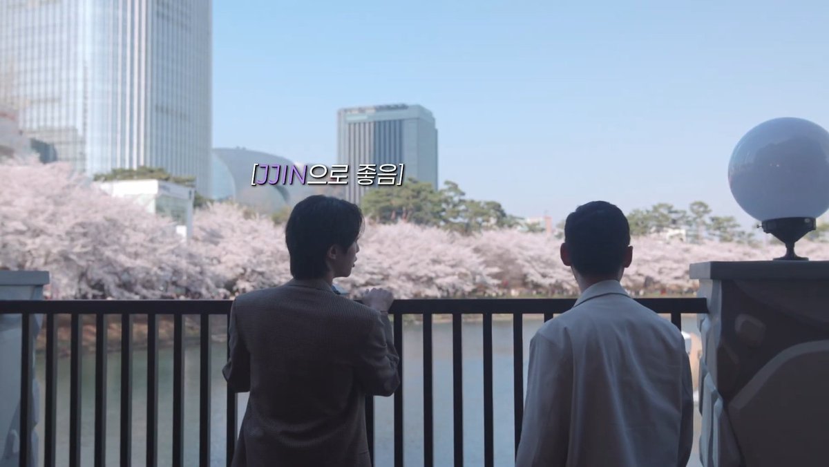 ksj era☆ tweet media