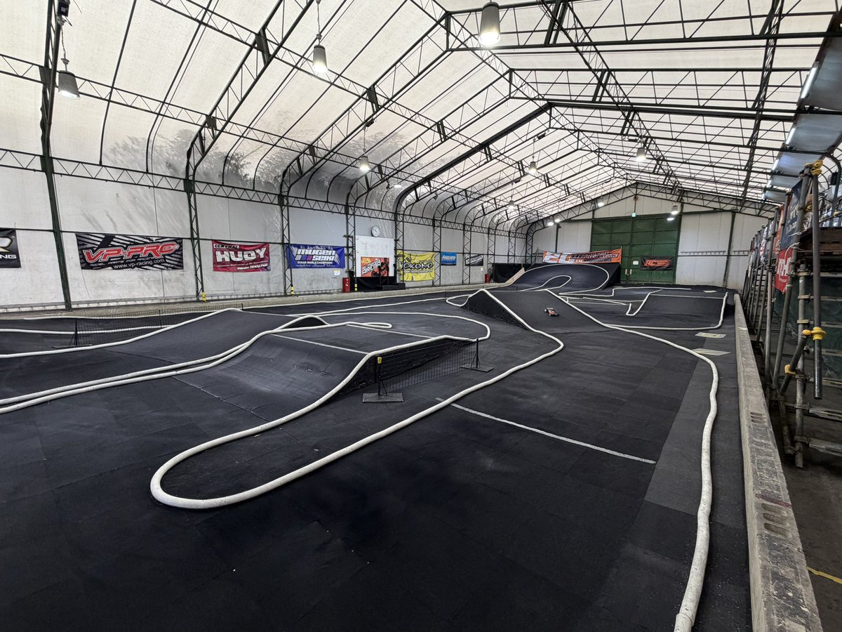 YO@Yoshitaka_Shikano tweet media