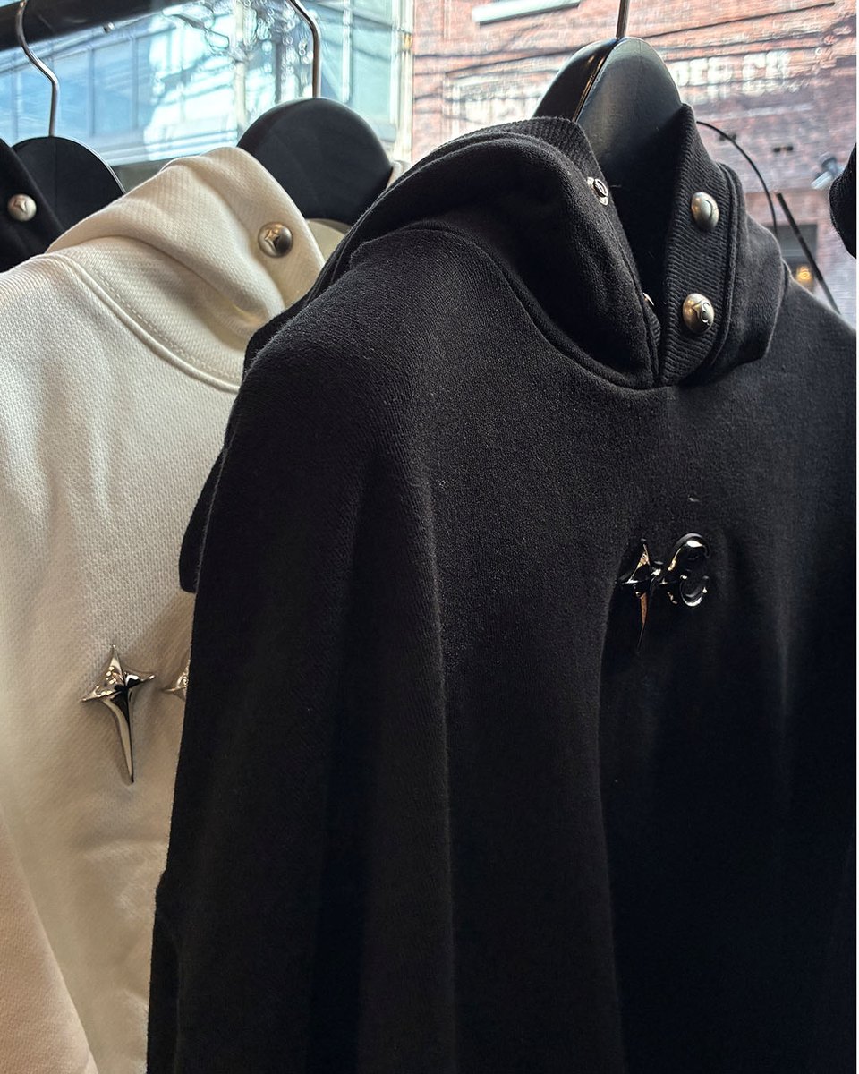 why_osaka's tweet photo. THUG CLUB #2026SS

□発売中： 本店・オンラインストア

THUG CLUB（サグクラブ）2026SS新作が入荷。定番人気アイテムを中心にラインナップ。

https://t.co/r3VI7hOwp4 https://t.co/4lAWCdRQLH