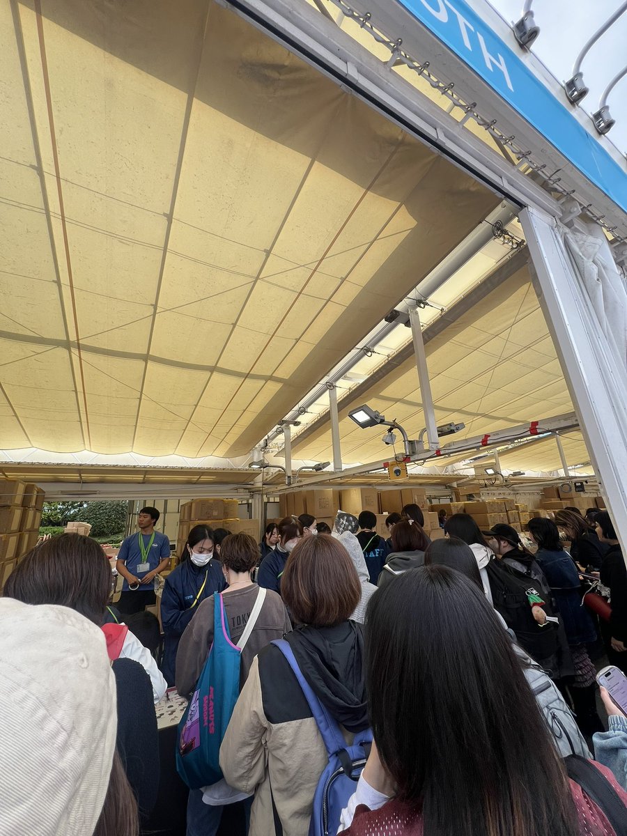 JM’s Muse ♡ saw HOBI!!!!!!! tweet media