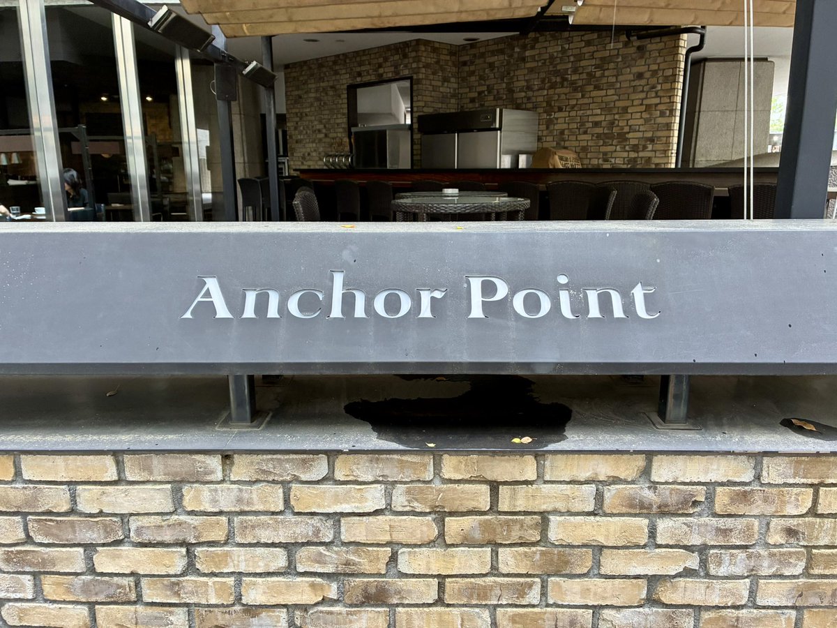 HUMMER_TOEIC's tweet photo. スリーエーネットワークの谷岡さんと打ち合わせ。
#スリーエーネットワーク
#anchorpoint https://t.co/T44PgrS7CP