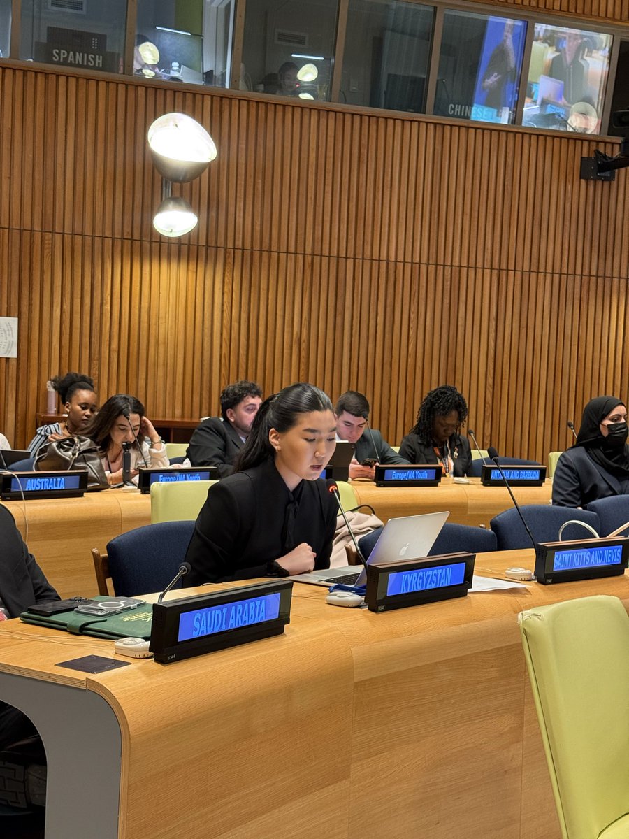 KyrgyzMissionUN's tweet image. At the #ECOSOC #YouthForum, the Kyrgyz Republic highlighted the voice of youth in shaping sustainable cities. 🇰🇬

Our Youth Delegate emphasized that cities must be built with young people, ensuring clean air, inclusive public spaces and resilience for future generations.

#SDG11