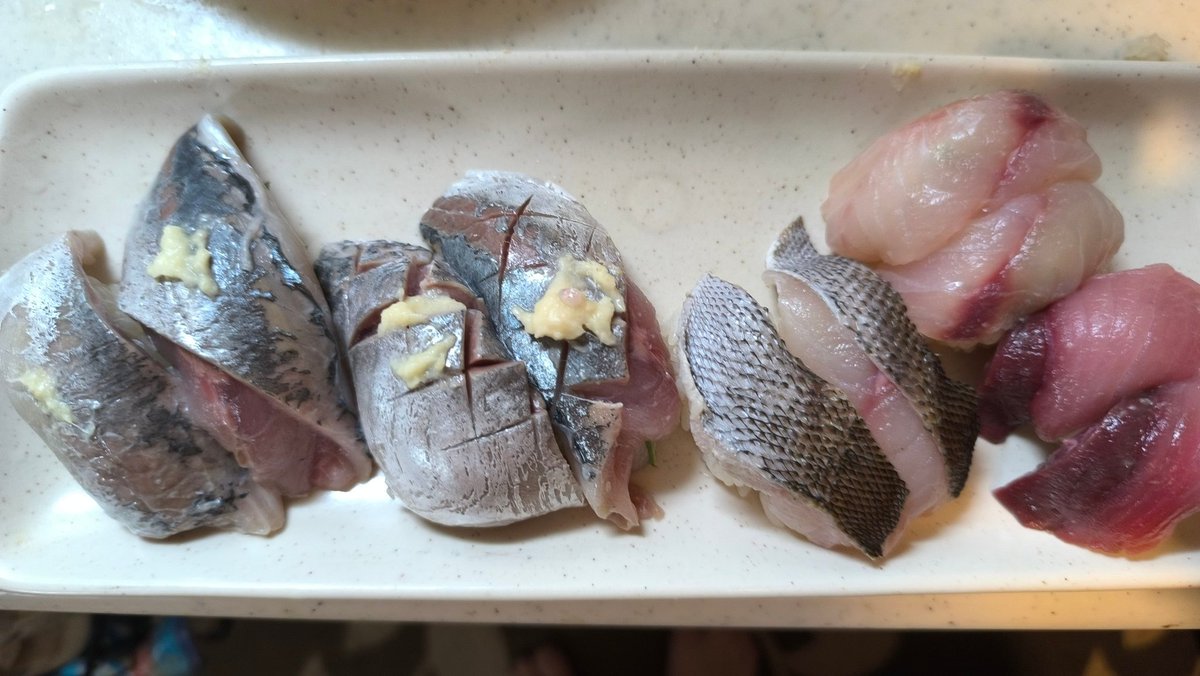 そして昼も寿司！