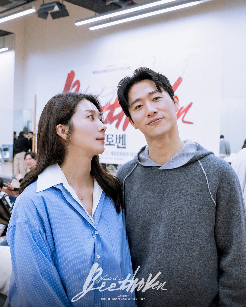 peeeanut22's tweet photo. 티존 미남미녀 젼미니 얼굴합이 너모 좋다 https://t.co/Gq2VE1Kd7Q