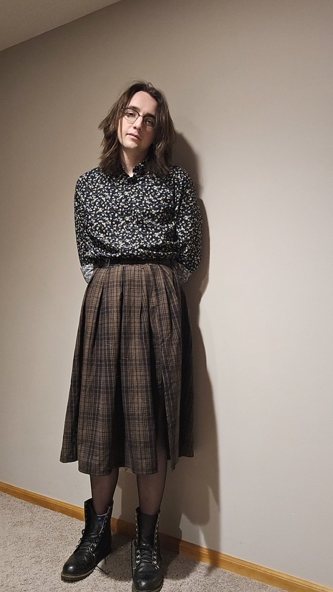 violet🔮🏳️‍⚧️ tweet media